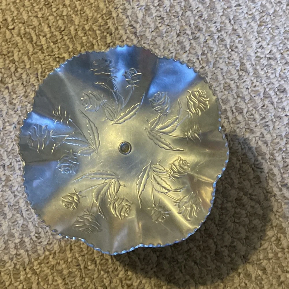 Vintage Harber & Shlevin hammered aluminum pedestal server dish.